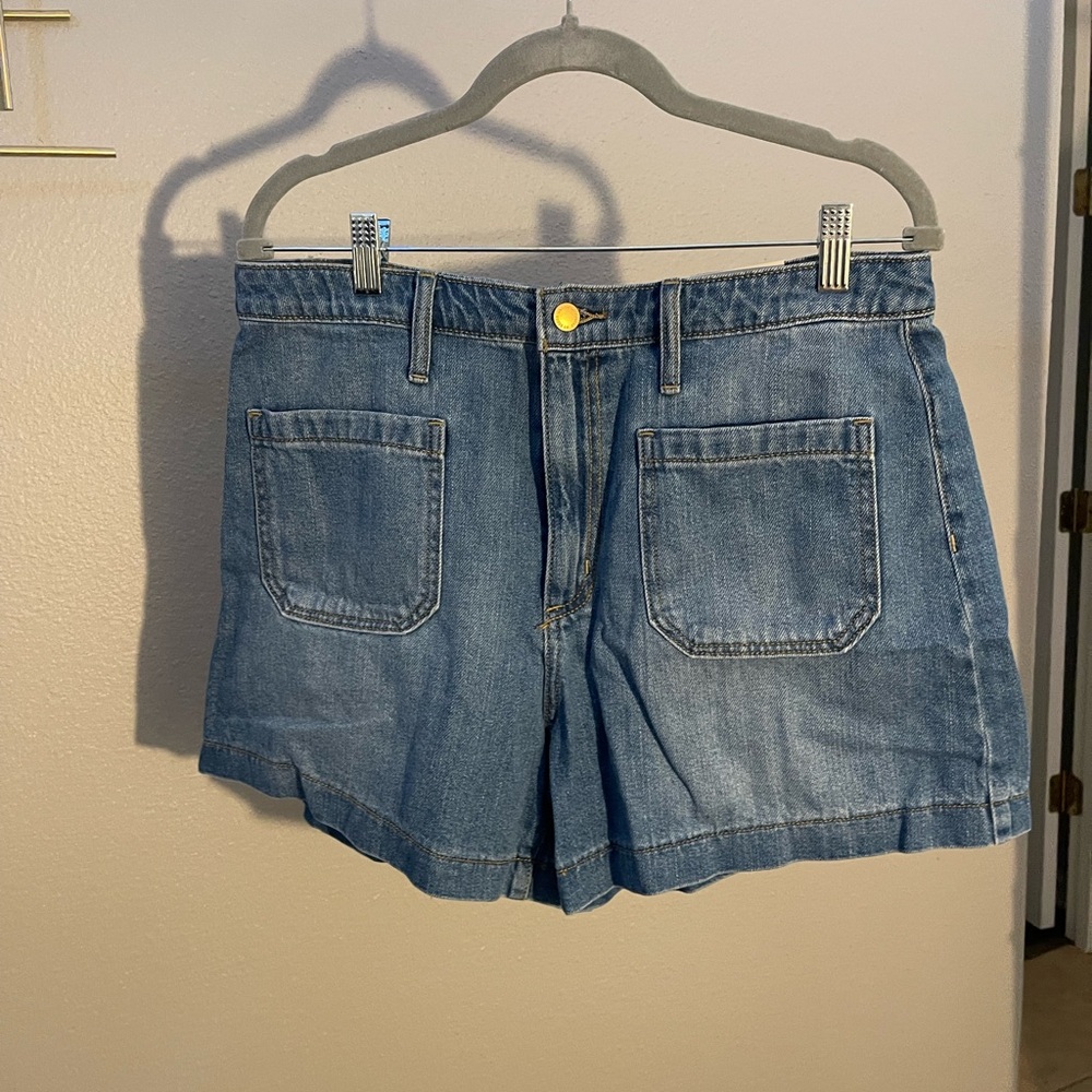 Universal Thread A Line Denim Shorts Sz 12 Relaxed Fit Vintage Stretch NWT